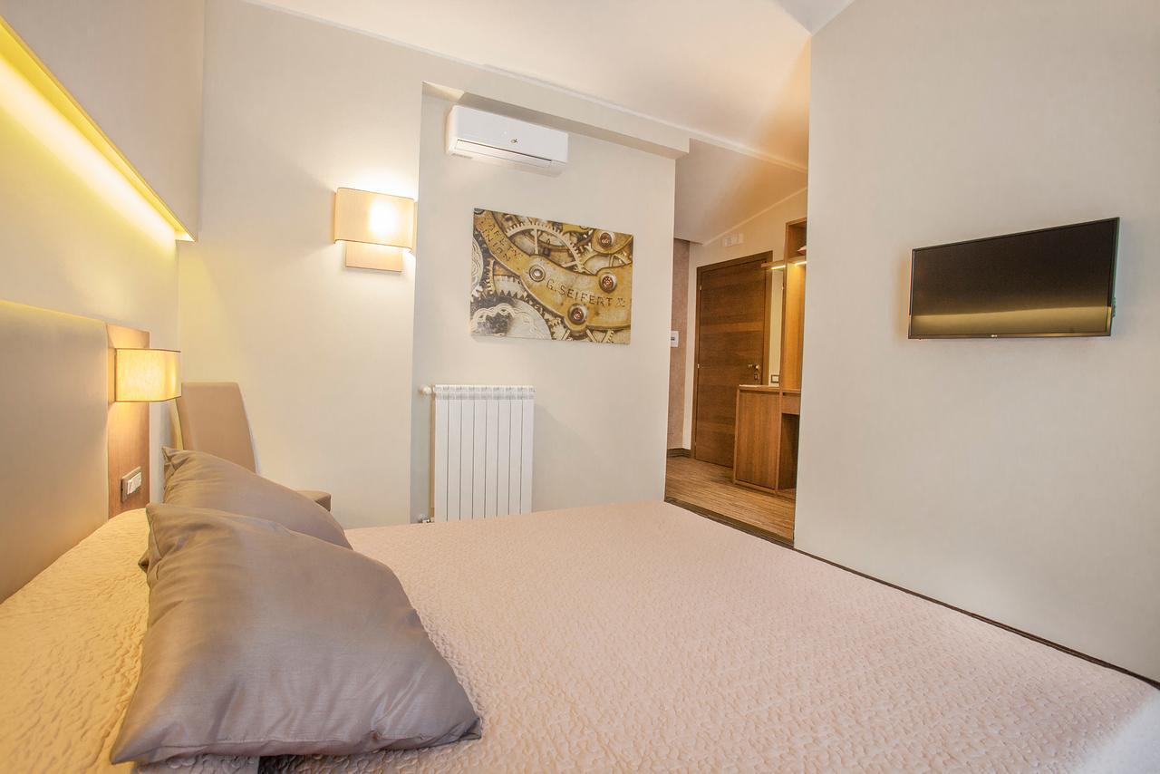 B&B Dimora San Felice Napoli Esterno foto